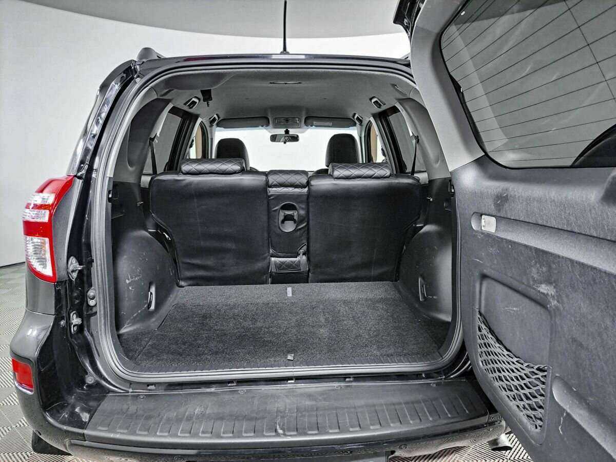 Toyota RAV4, 2012 - Фото №9