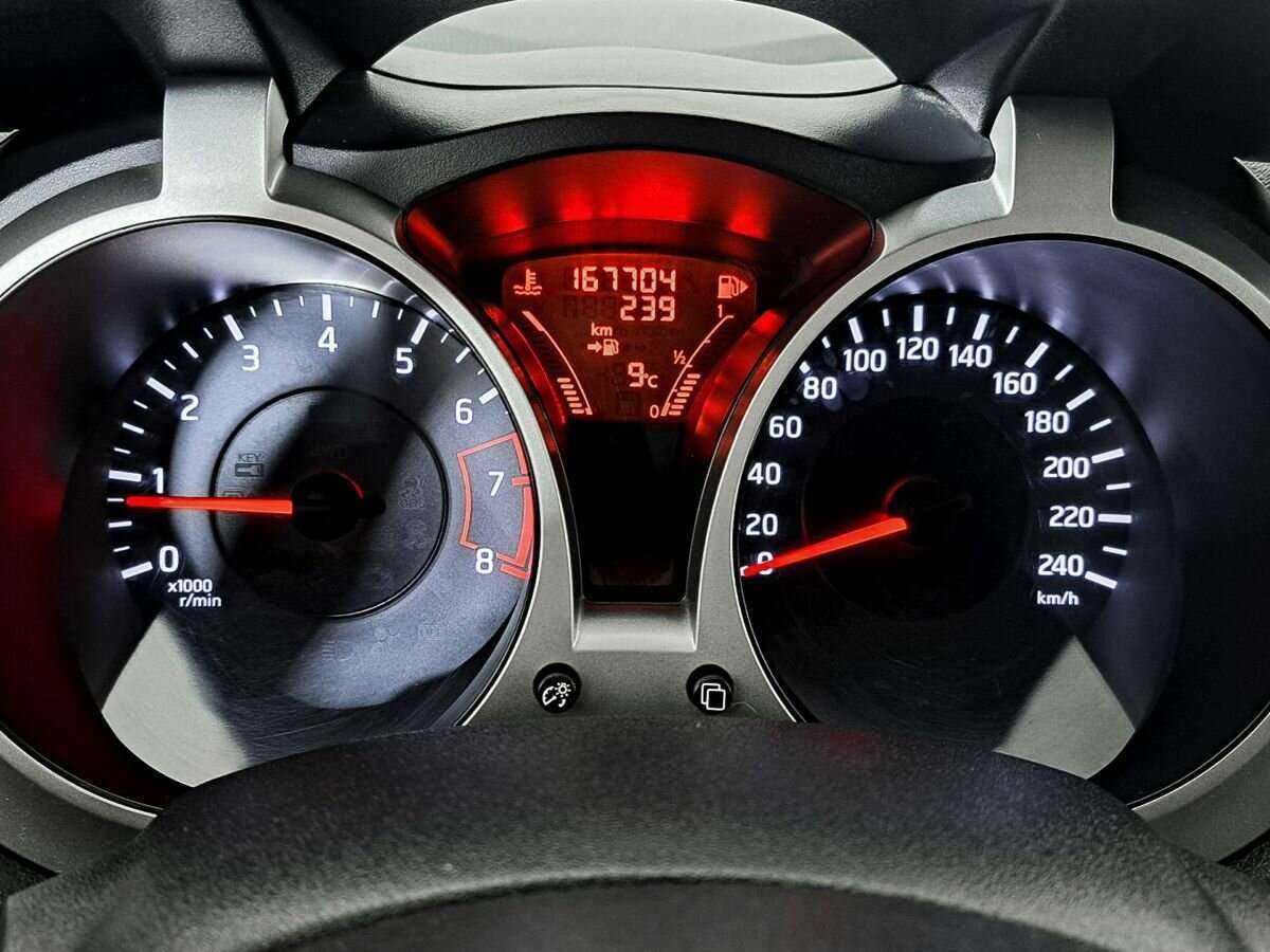 Nissan Juke, 2012 - Фото №10