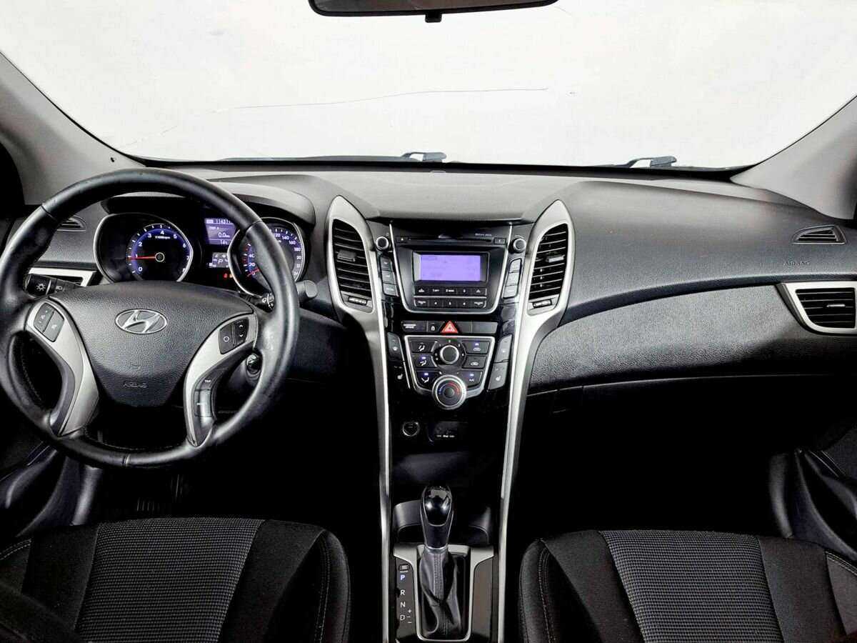 Hyundai i30, 2012 - Фото №11