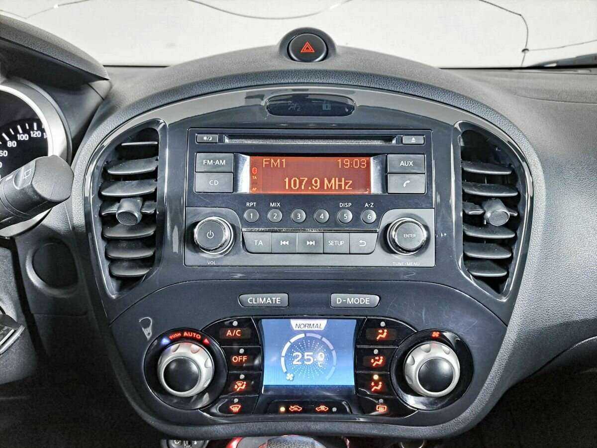 Nissan Juke, 2013 - Фото №14