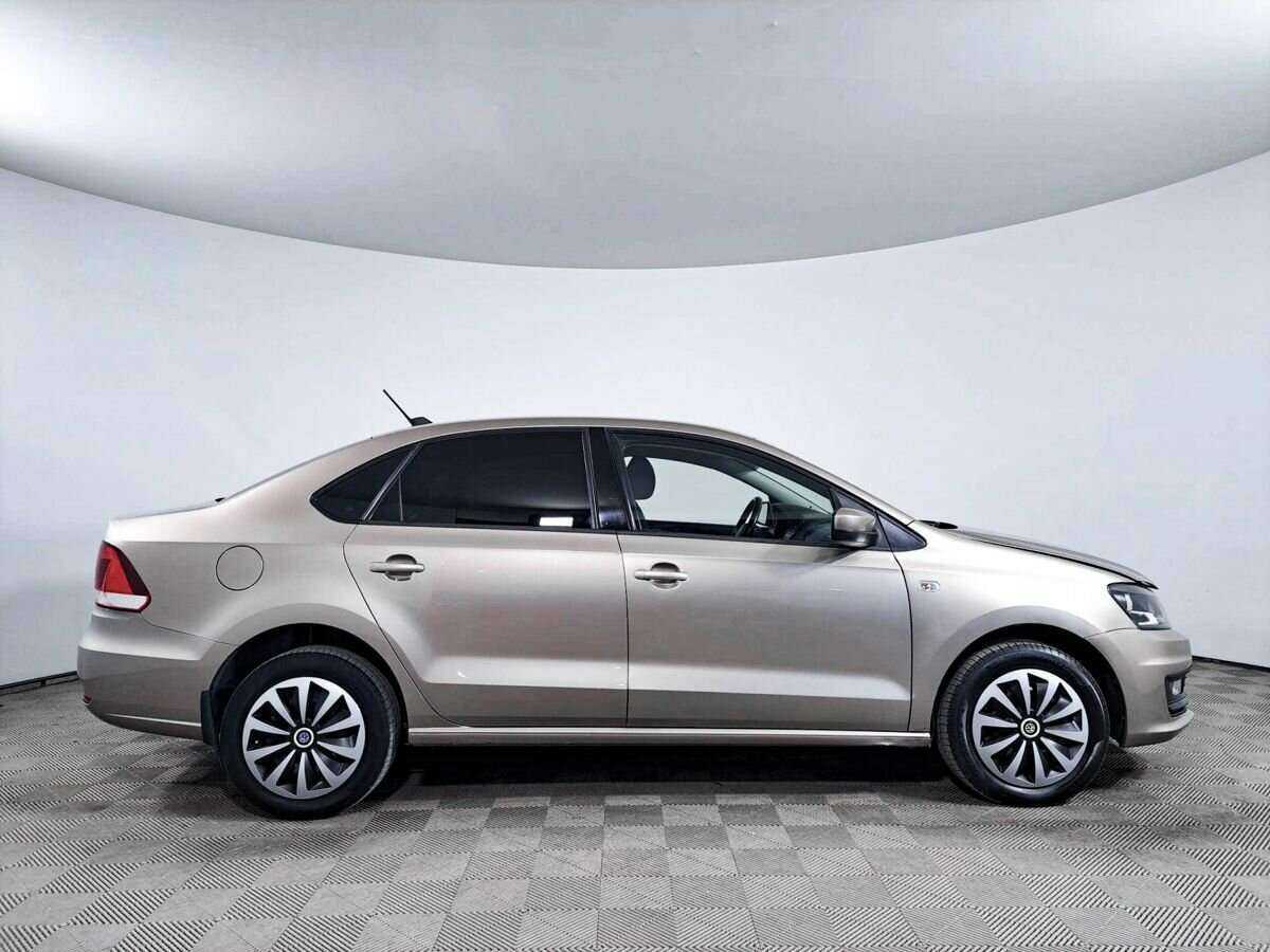 Volkswagen Polo, 2018 - Фото №3