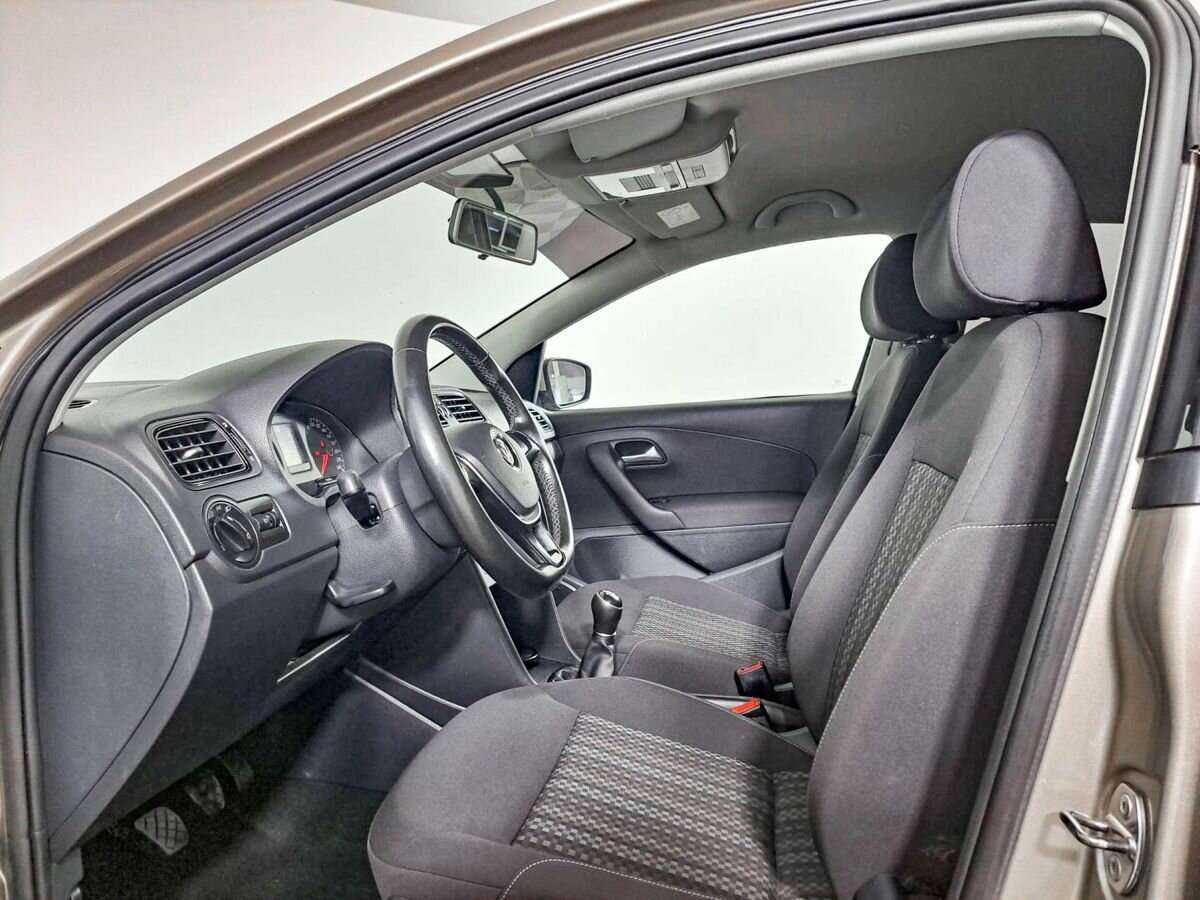 Volkswagen Polo, 2018 - Фото №12