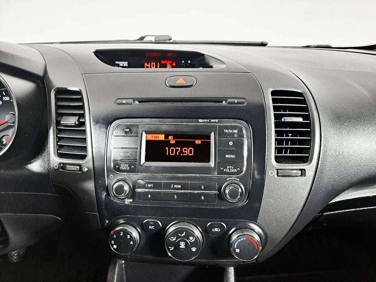 Kia Cerato, 2013 - Фото №10