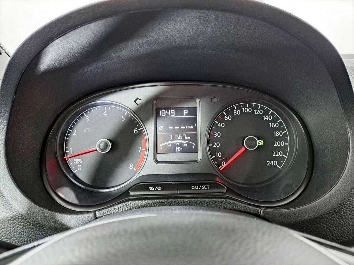 Volkswagen Polo, 2016 - Фото №10