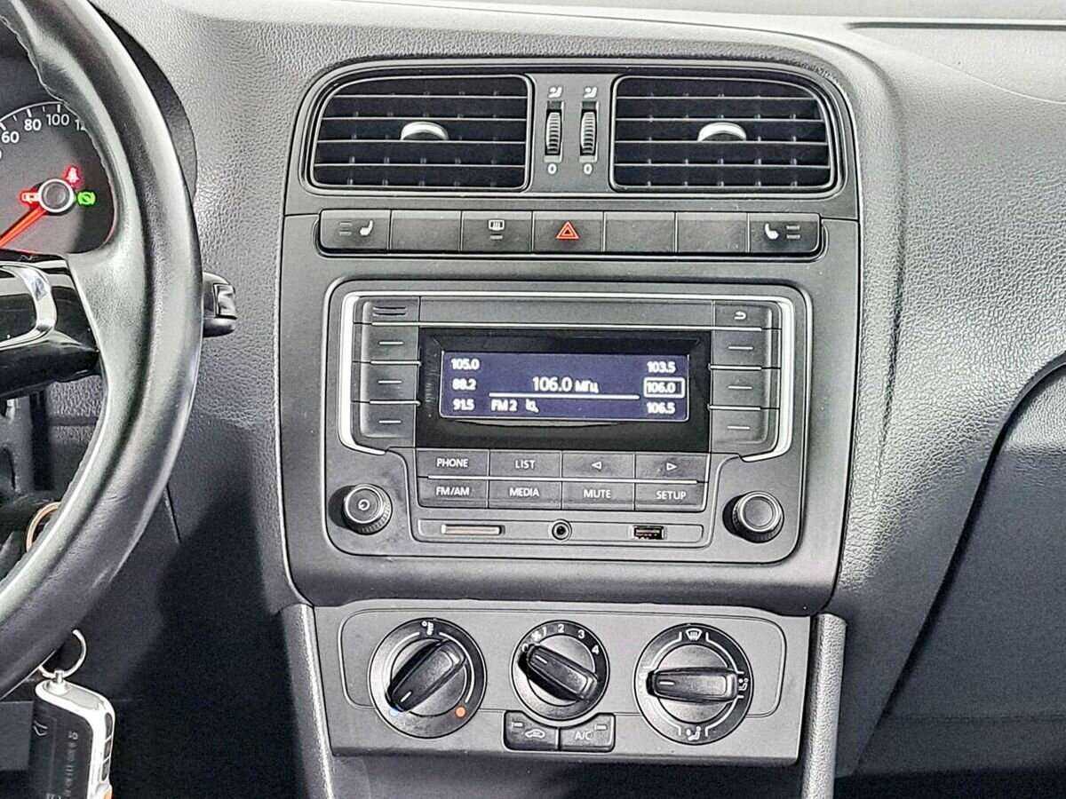 Volkswagen Polo, 2016 - Фото №12