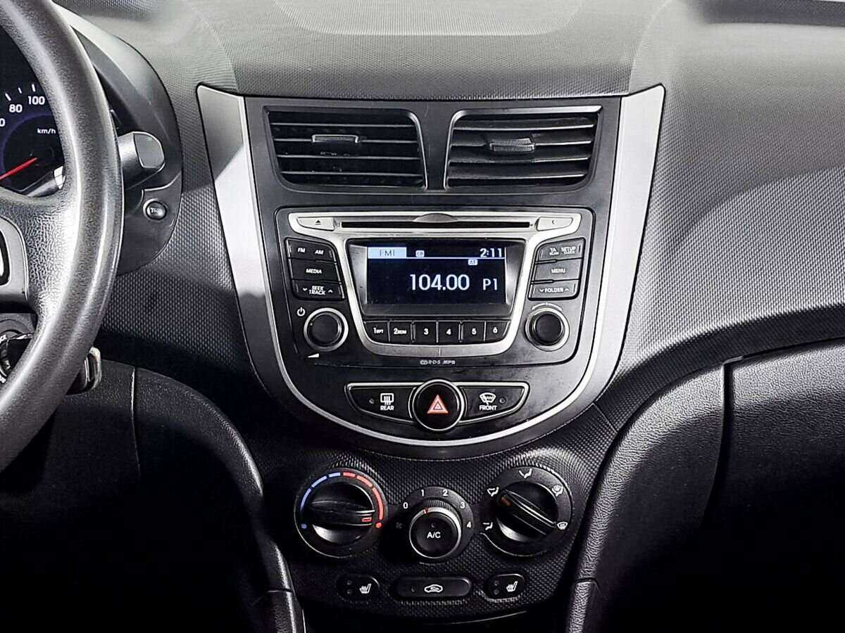 Hyundai Solaris, 2015 - Фото №11