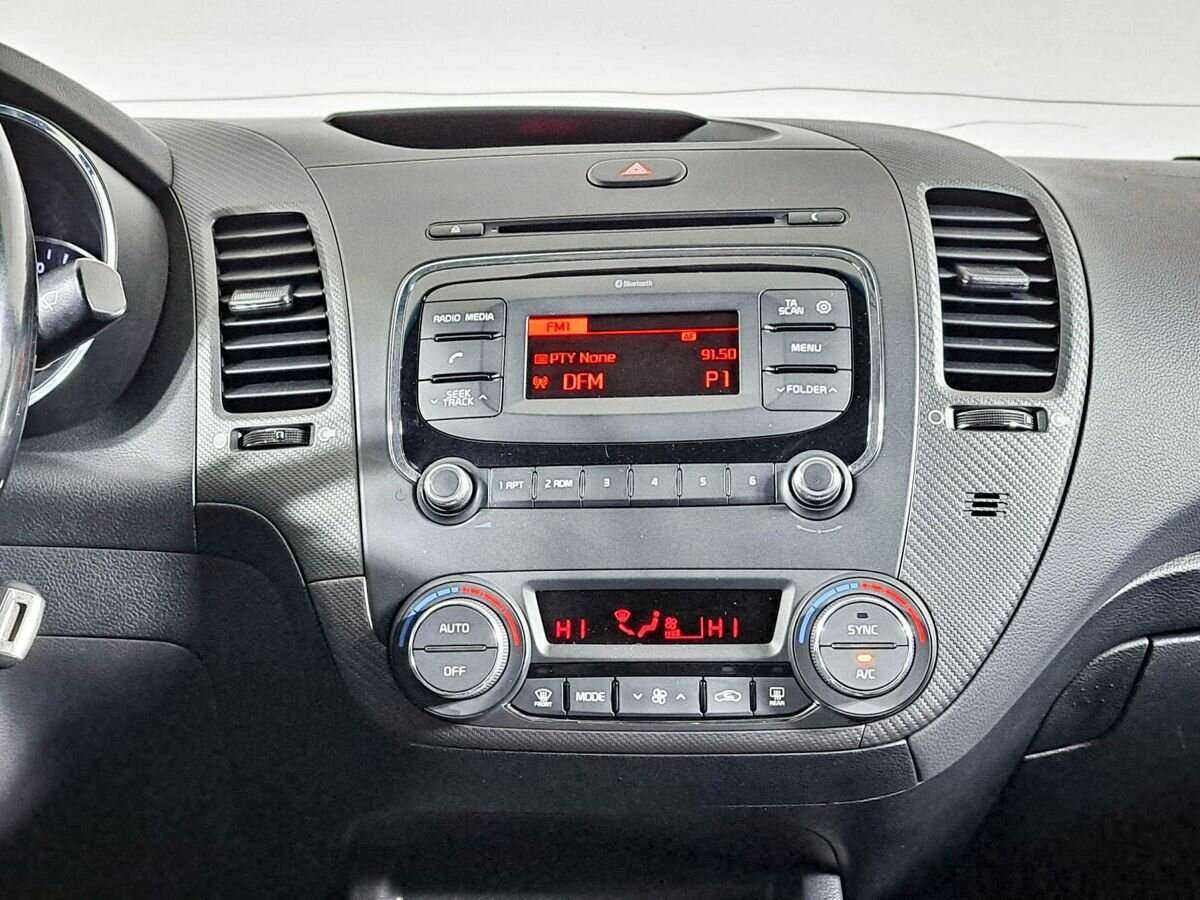 Kia Cerato, 2019 - Фото №11