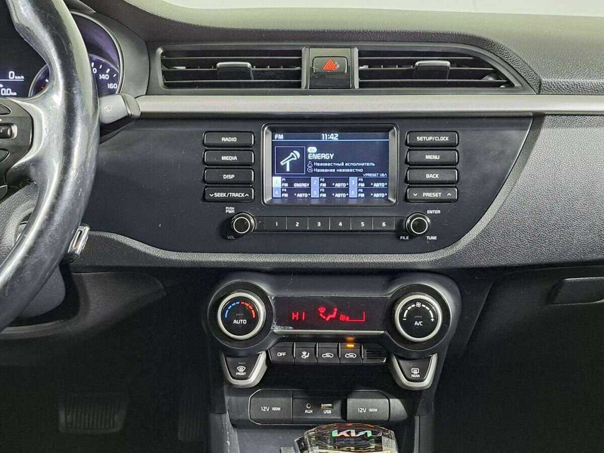 Kia Rio, 2018 - Фото №13