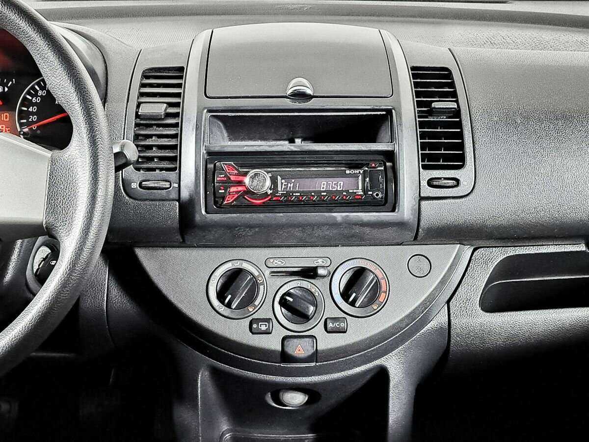 Nissan Note, 2012 - Фото №12