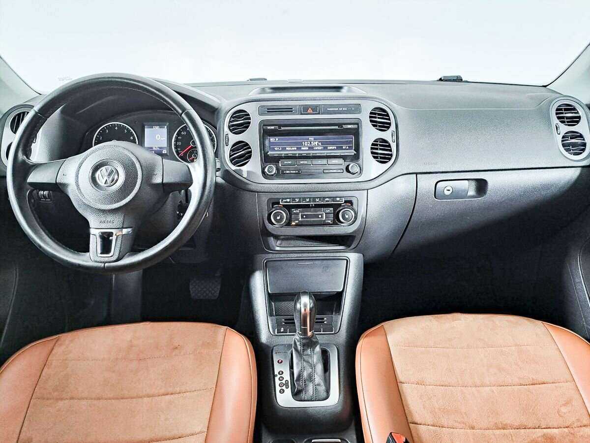 Volkswagen Tiguan, 2012 - Фото №9