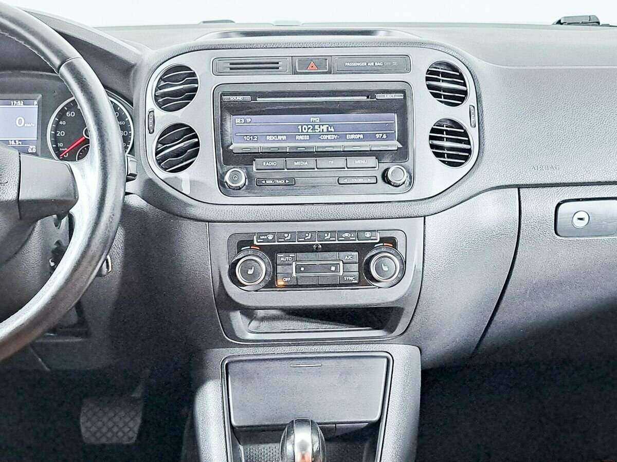 Volkswagen Tiguan, 2012 - Фото №10