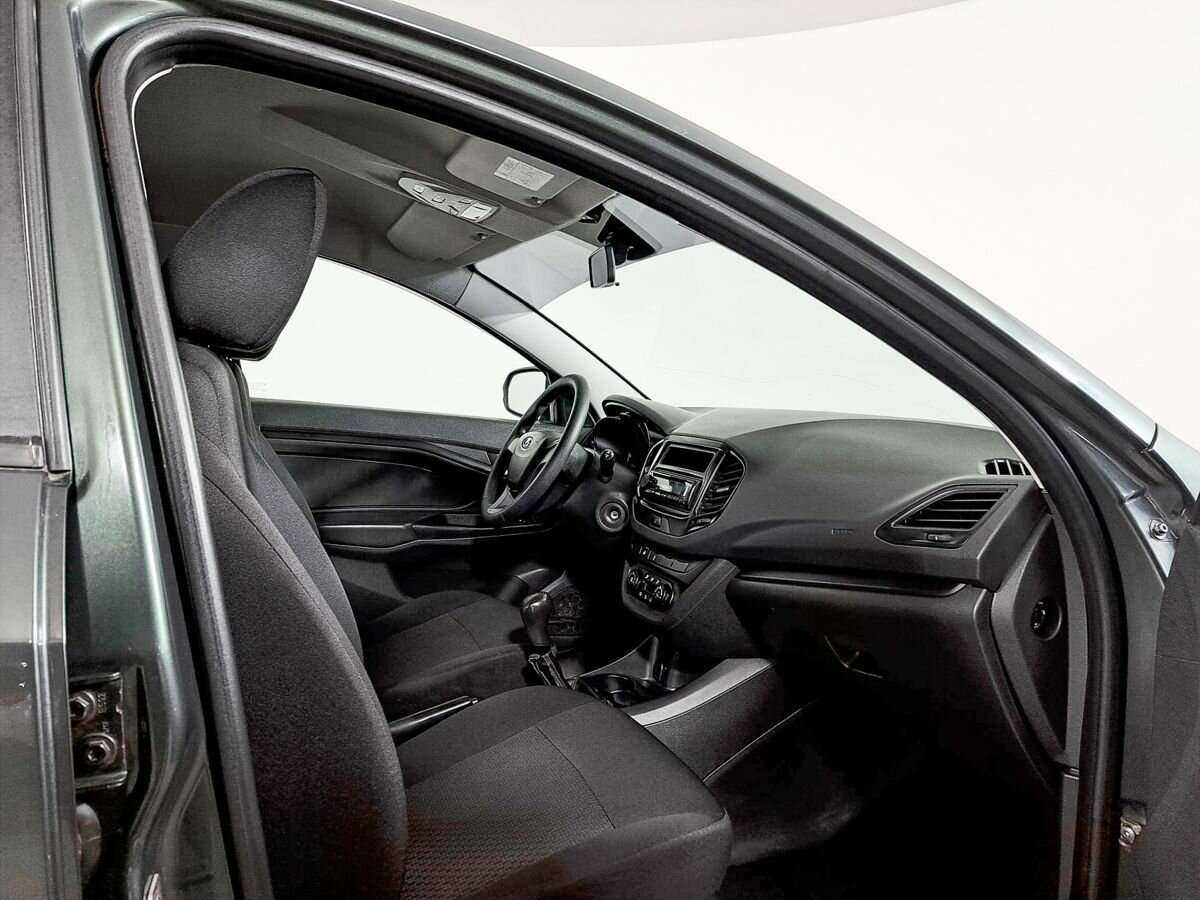 Lada (ВАЗ) Vesta, 2017 - Фото №7