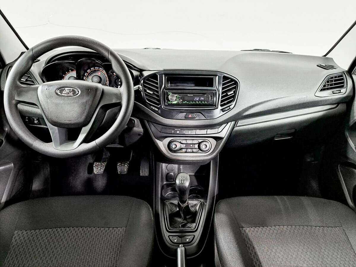 Lada (ВАЗ) Vesta, 2017 - Фото №10