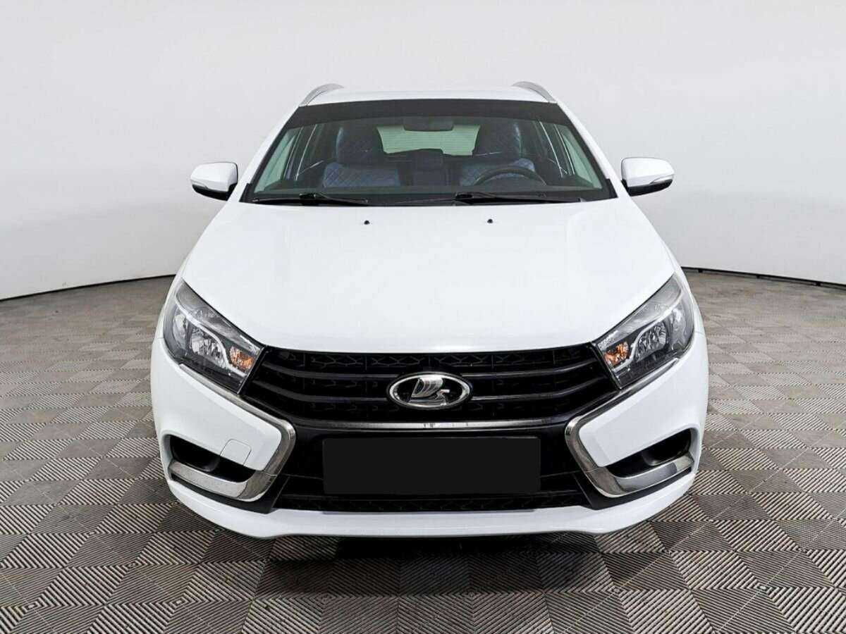 Lada (ВАЗ) Vesta SW, 2018 - Фото №1