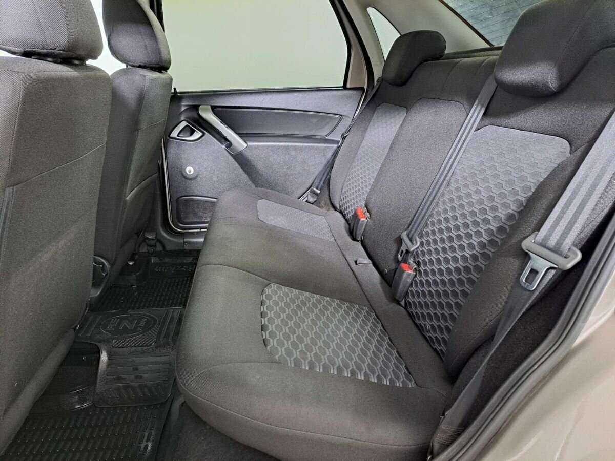 Lada (ВАЗ) Granta, 2020 - Фото №9