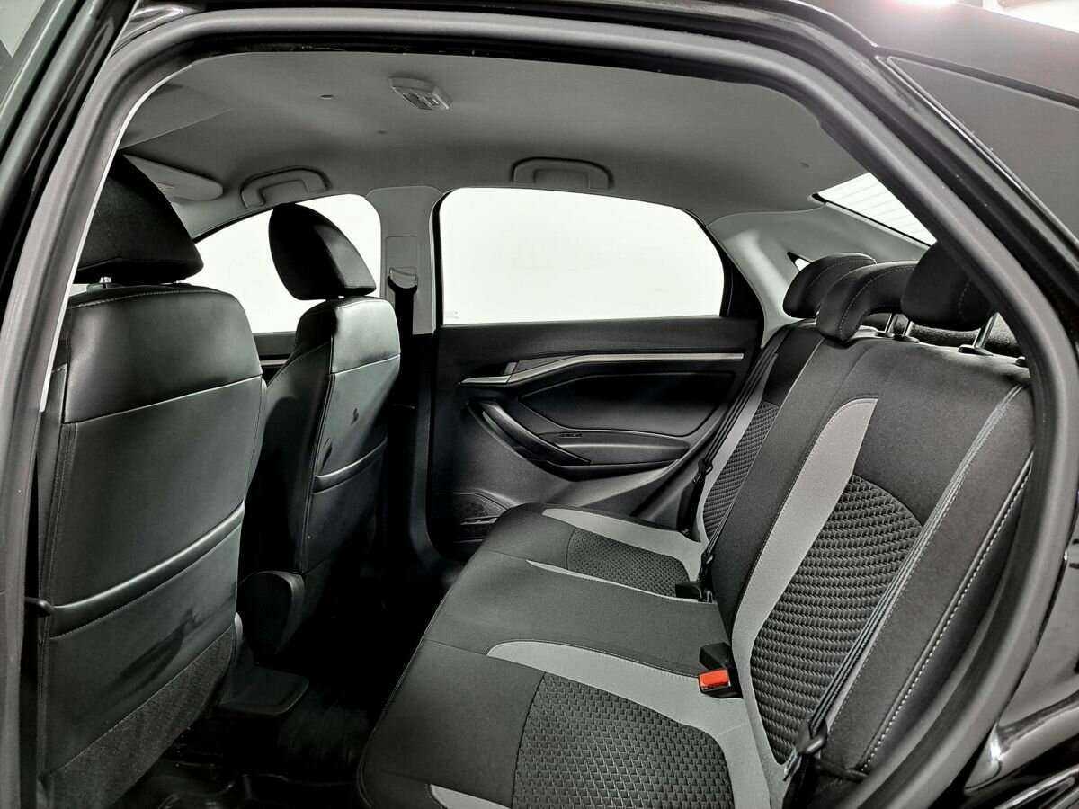 Lada (ВАЗ) Vesta, 2017 - Фото №6