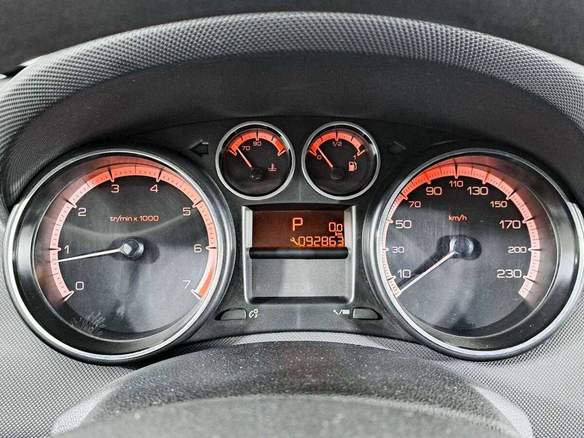 Peugeot 408, 2013 - Фото №8