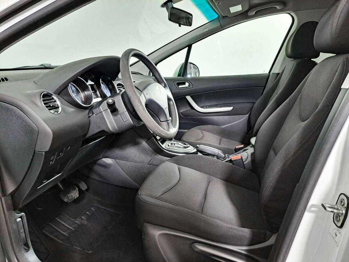 Peugeot 408, 2013 - Фото №11