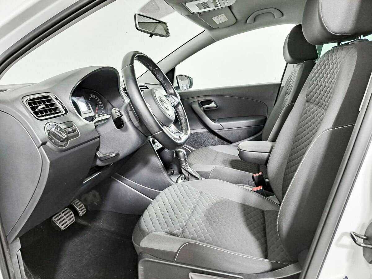 Volkswagen Polo, 2018 - Фото №10