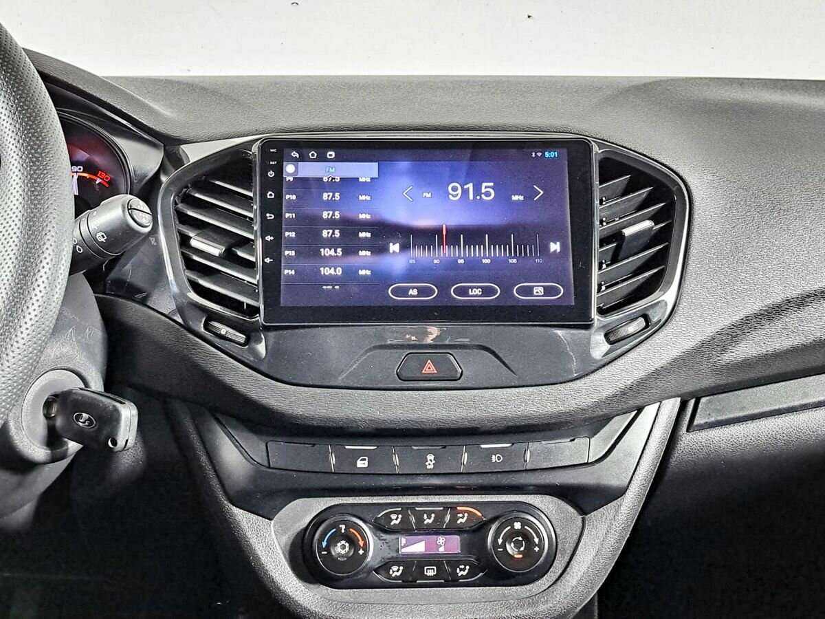 Lada (ВАЗ) Vesta SW, 2019 - Фото №10