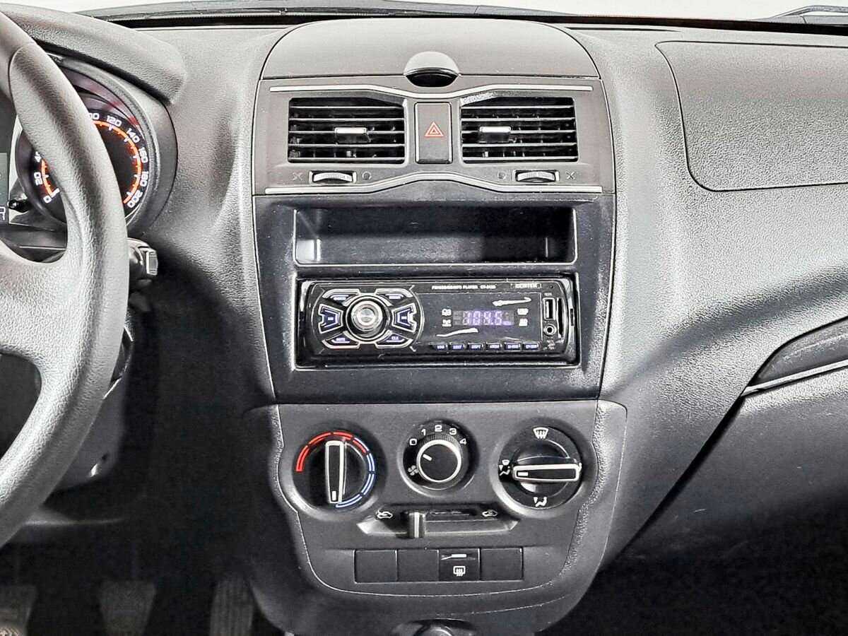 Lada (ВАЗ) Granta, 2019 - Фото №9