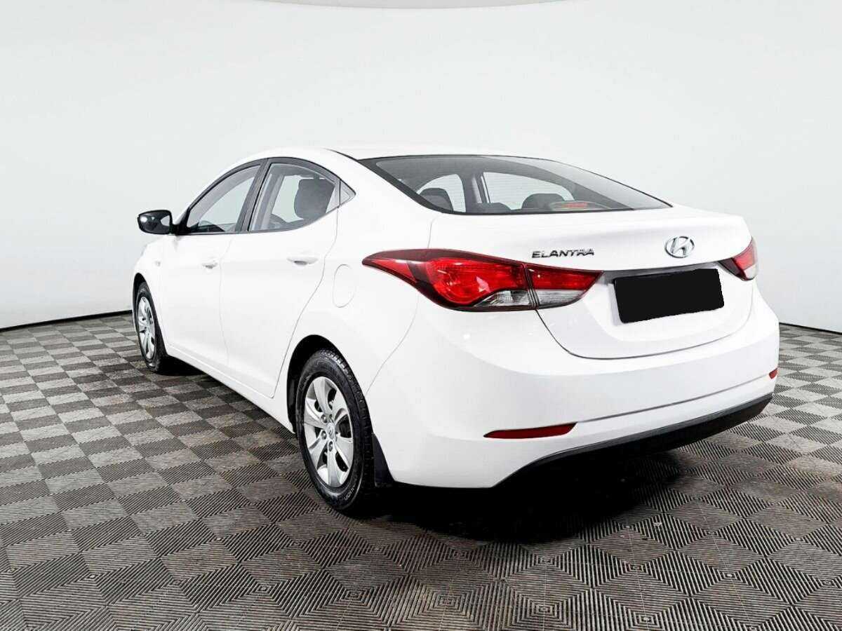 Hyundai Elantra, 2015 - Фото №6