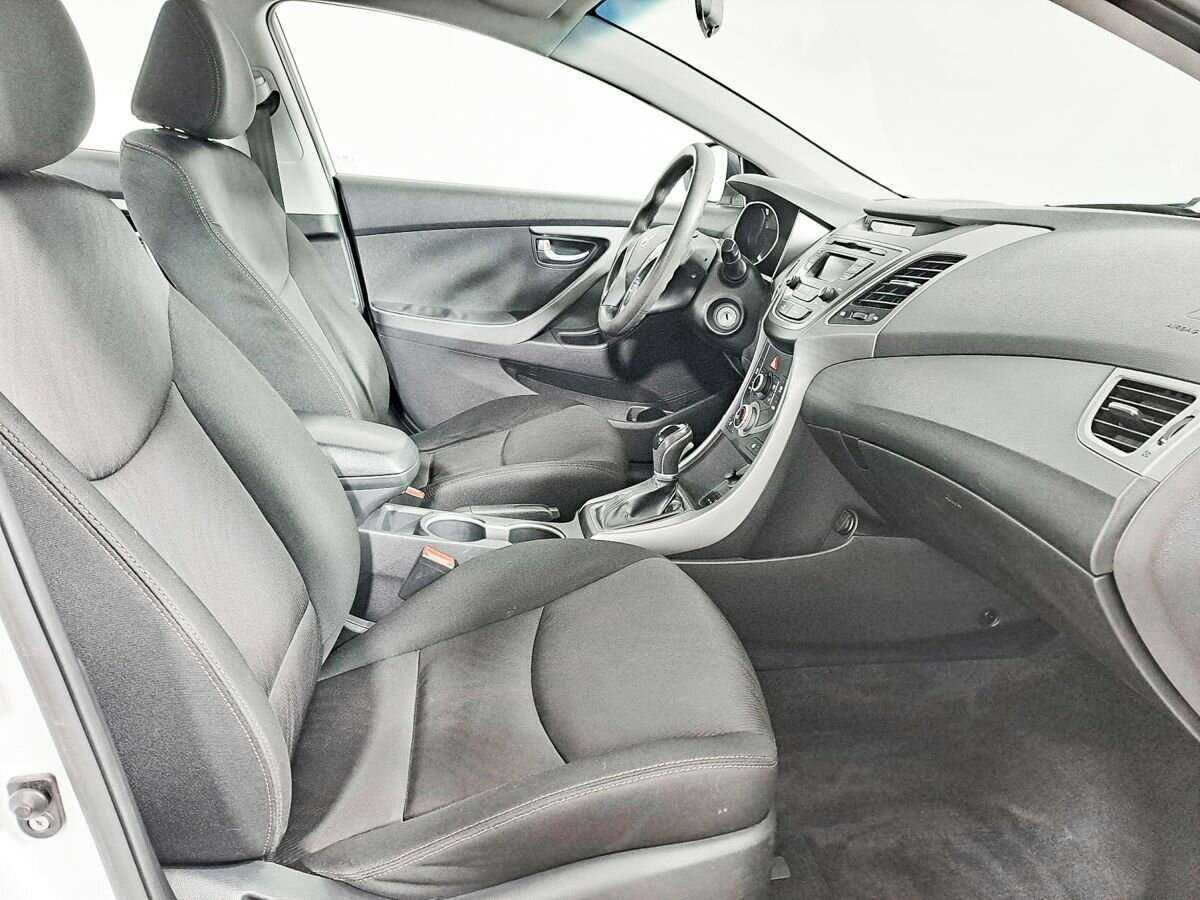 Hyundai Elantra, 2015 - Фото №8