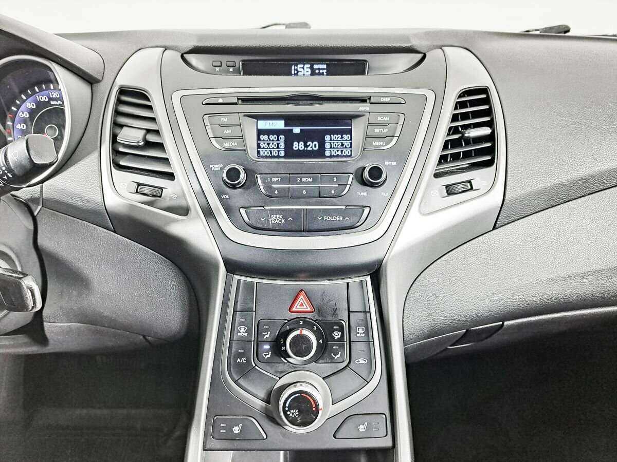 Hyundai Elantra, 2015 - Фото №12