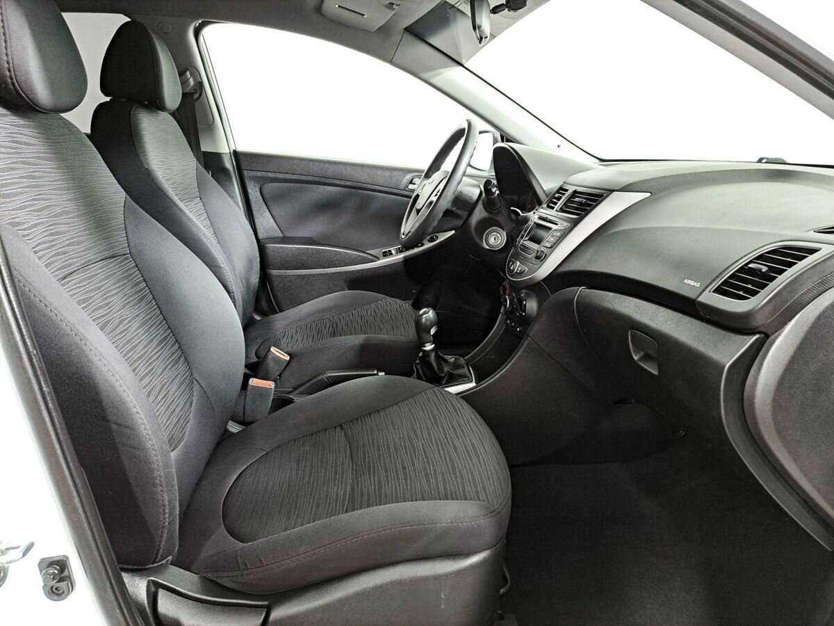 Hyundai Solaris, 2016 - Фото №6