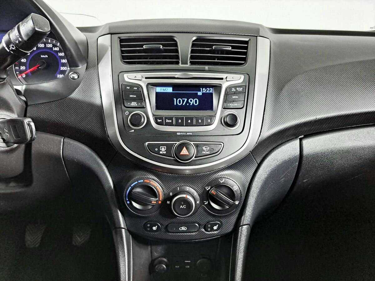 Hyundai Solaris, 2016 - Фото №10