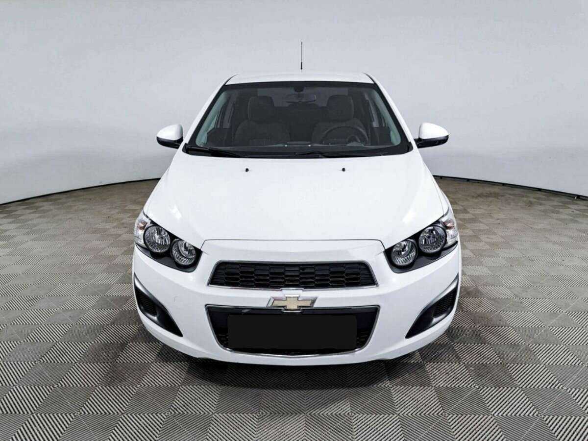 Chevrolet Aveo, 2013 - Фото №1