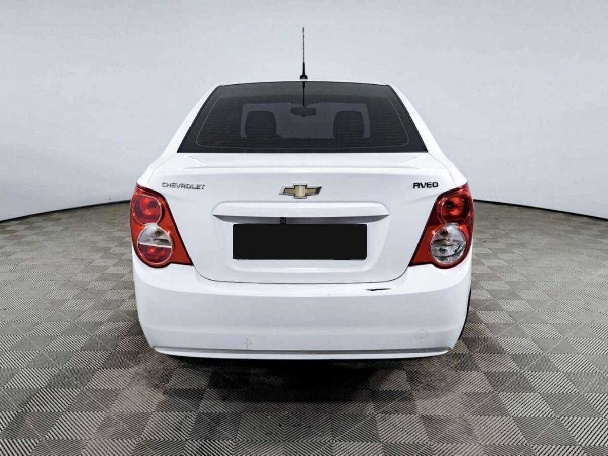 Chevrolet Aveo, 2013 - Фото №5