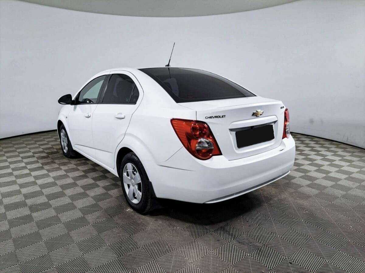 Chevrolet Aveo, 2013 - Фото №6