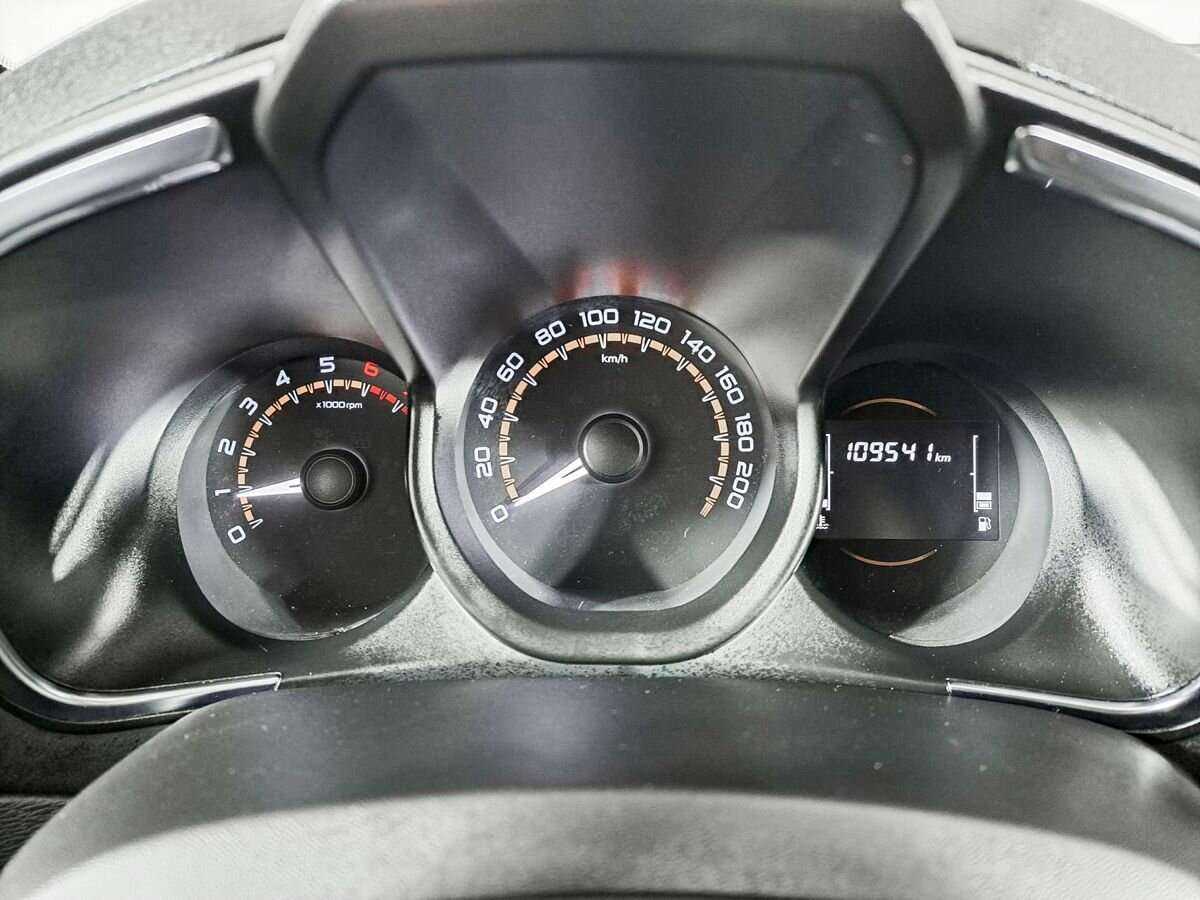 Lada (ВАЗ) XRAY Cross, 2018 - Фото №8