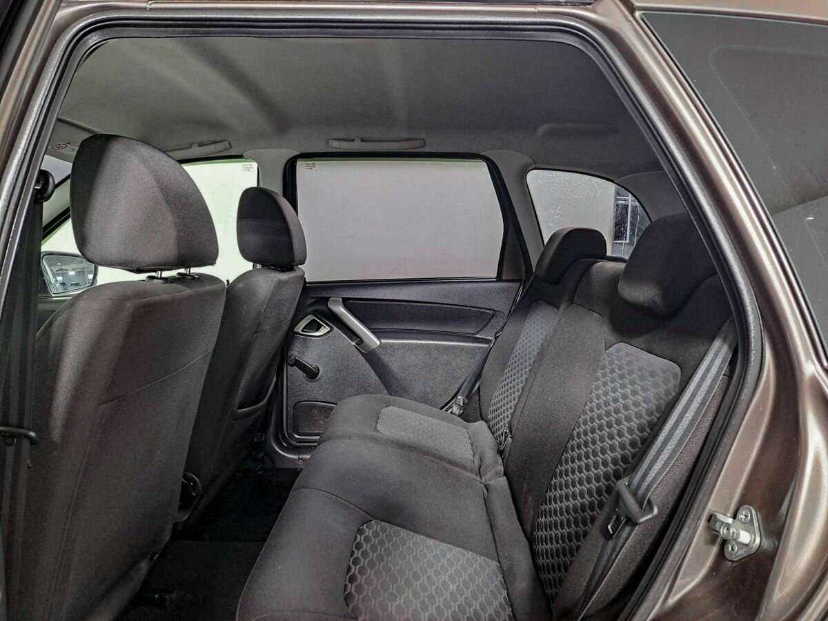 Lada (ВАЗ) Granta, 2019 - Фото №9