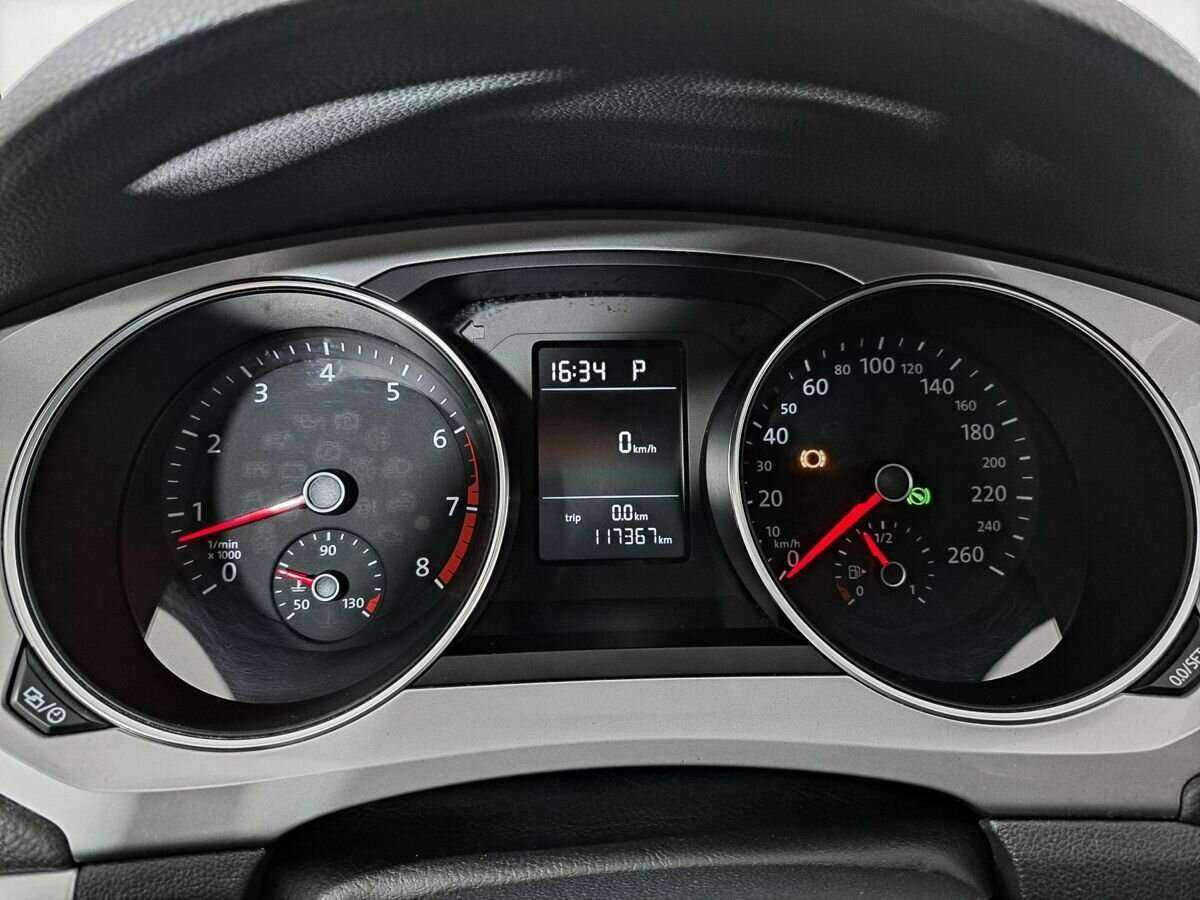 Volkswagen Jetta, 2018 - Фото №9