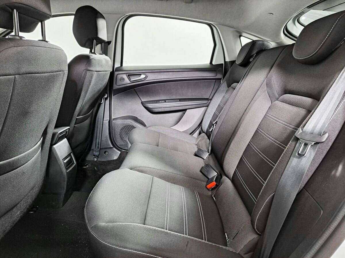 Renault Arkana, 2020 - Фото №7