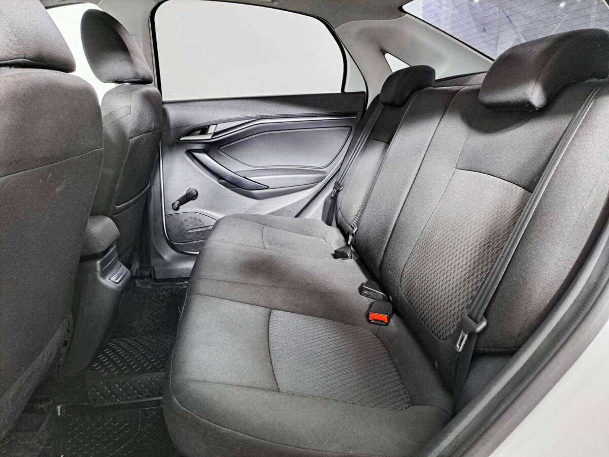 Lada (ВАЗ) Vesta, 2021 - Фото №7