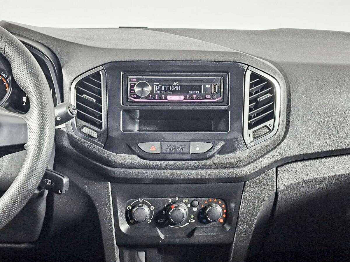 Lada (ВАЗ) XRAY, 2020 - Фото №10