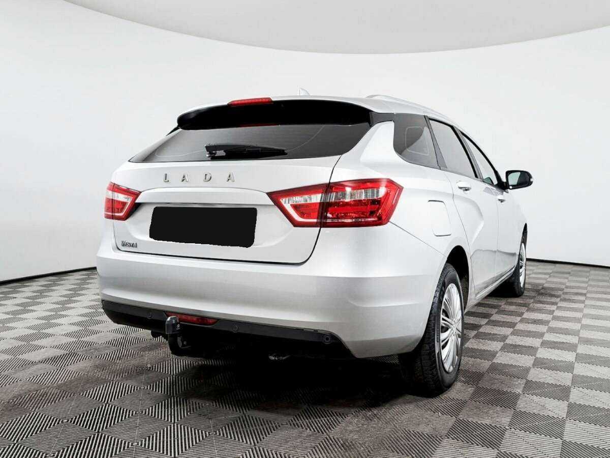 Lada (ВАЗ) Vesta SW, 2020 - Фото №4