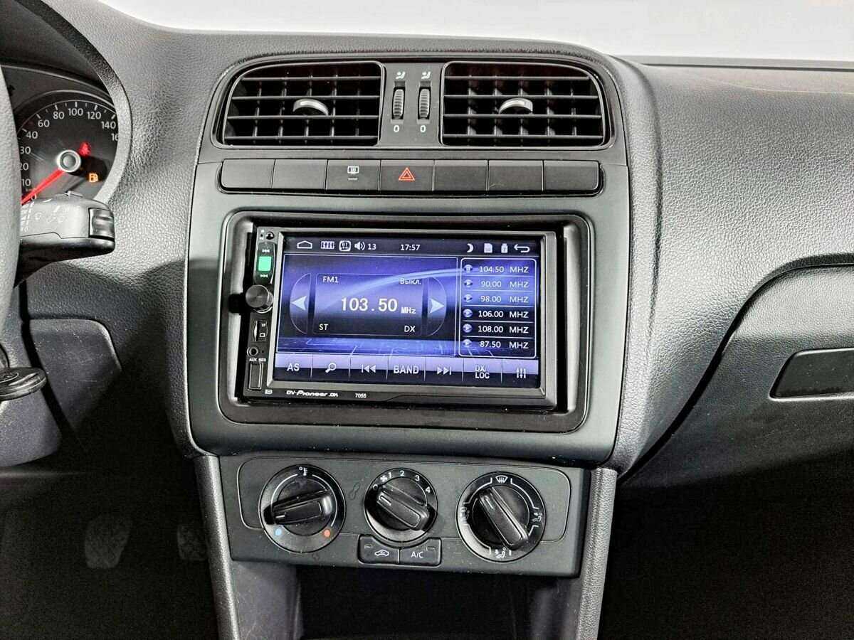 Volkswagen Polo, 2018 - Фото №11