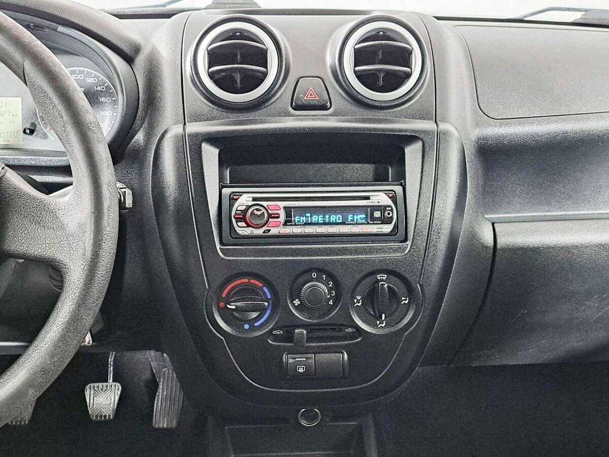 Lada (ВАЗ) Granta, 2017 - Фото №13