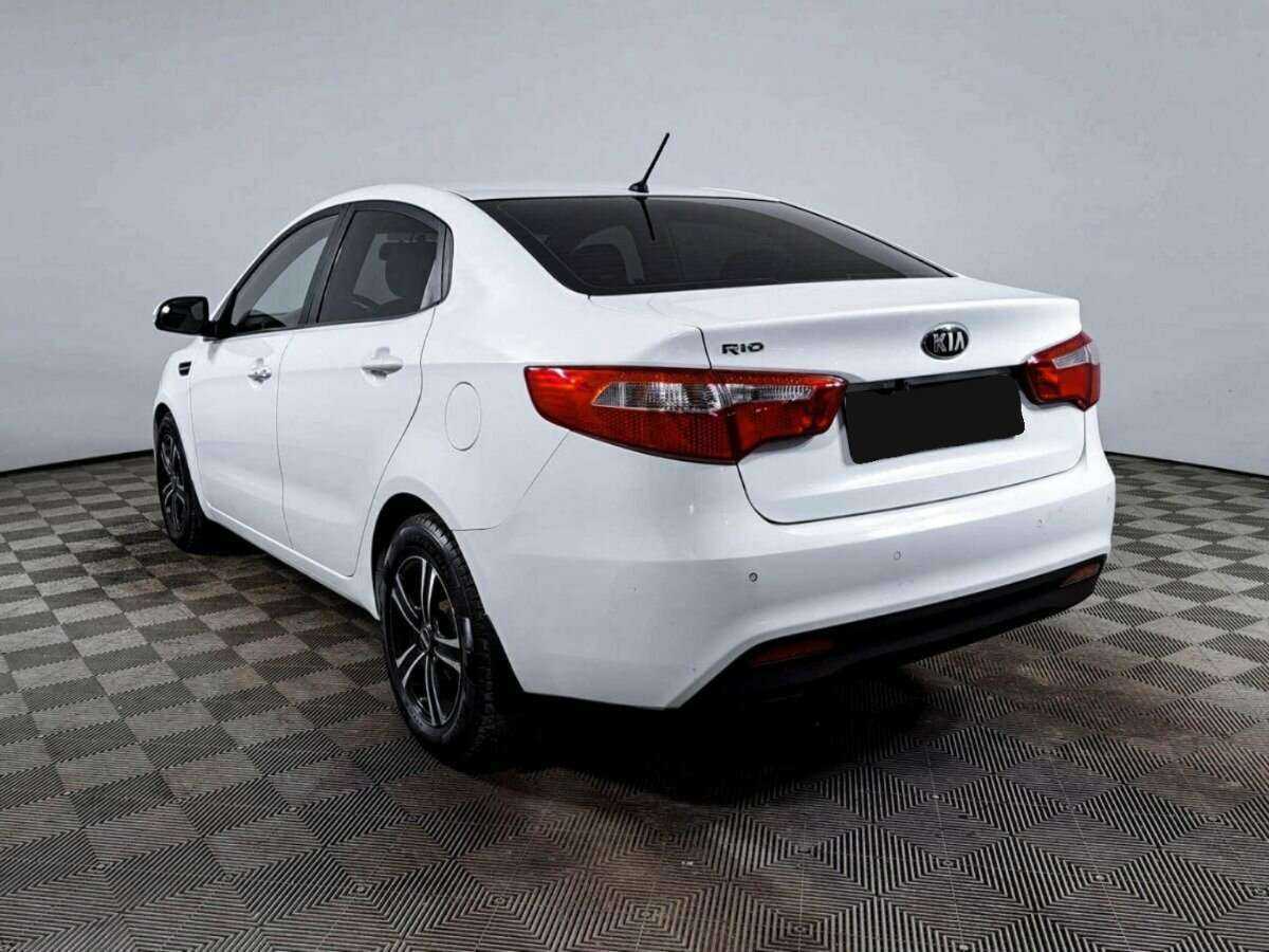 Kia Rio 6-speed, 2014 - Фото №5
