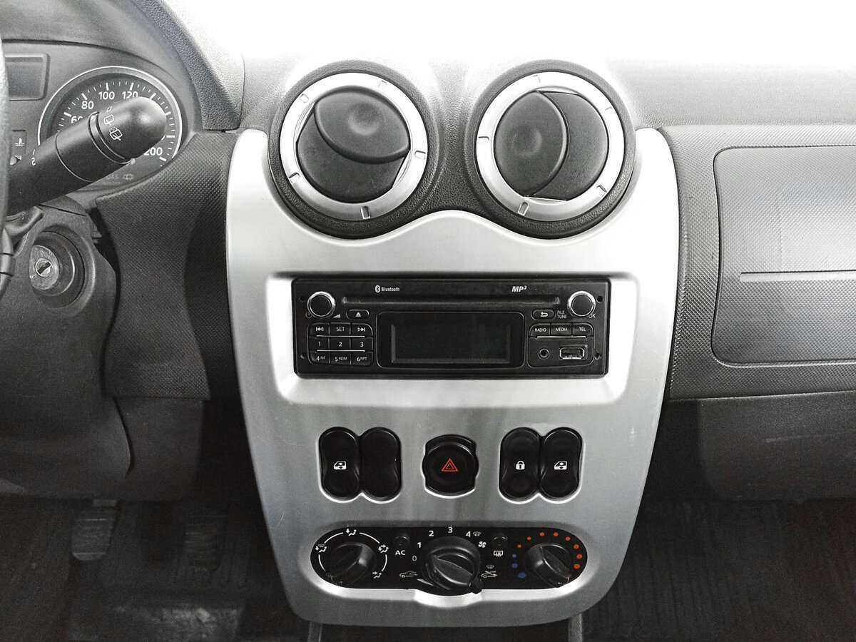 Renault Sandero Stepway, 2013 - Фото №14