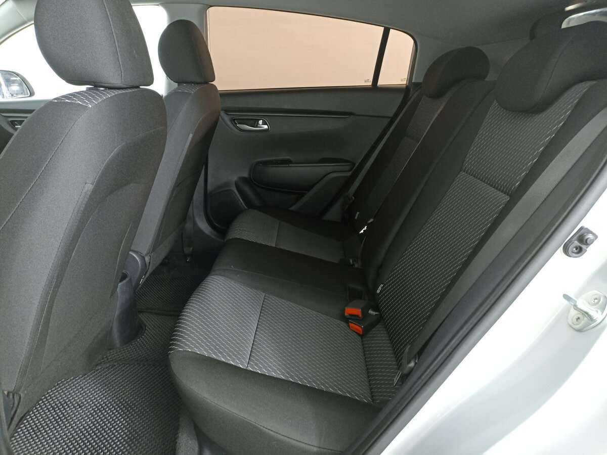 Kia Rio X-Line, 2019 - Фото №9