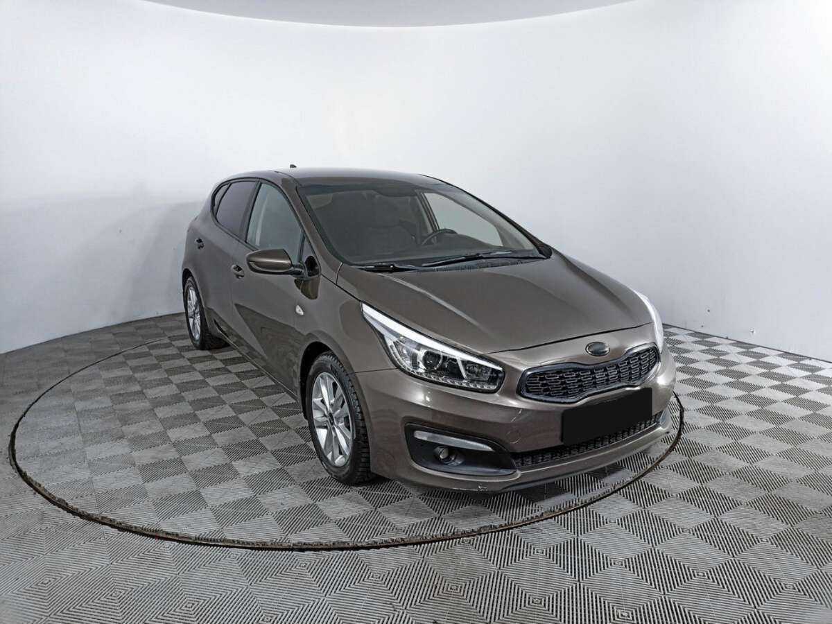 Kia Ceed, 2018 - Фото №2