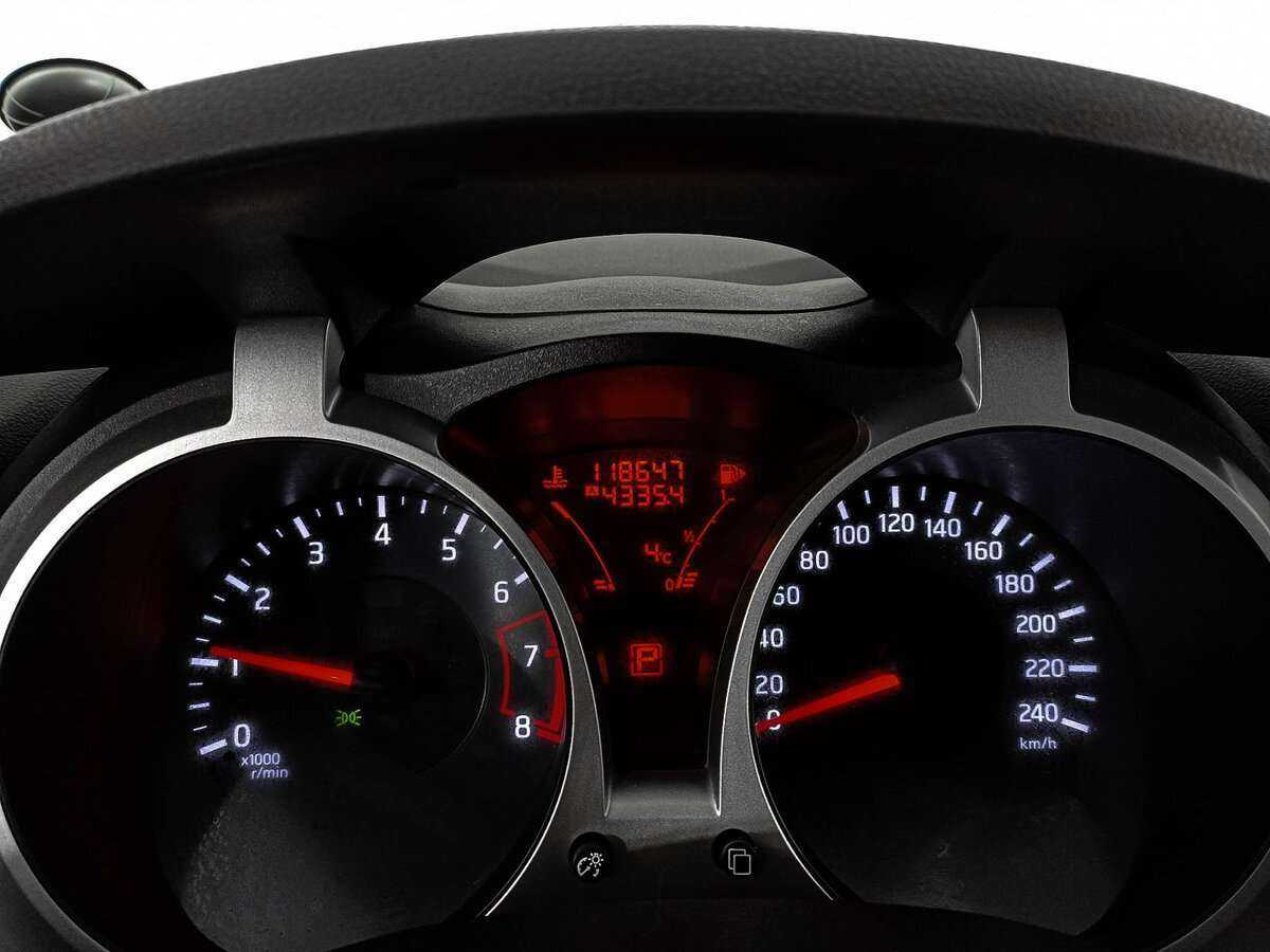 Nissan Juke, 2012 - Фото №8