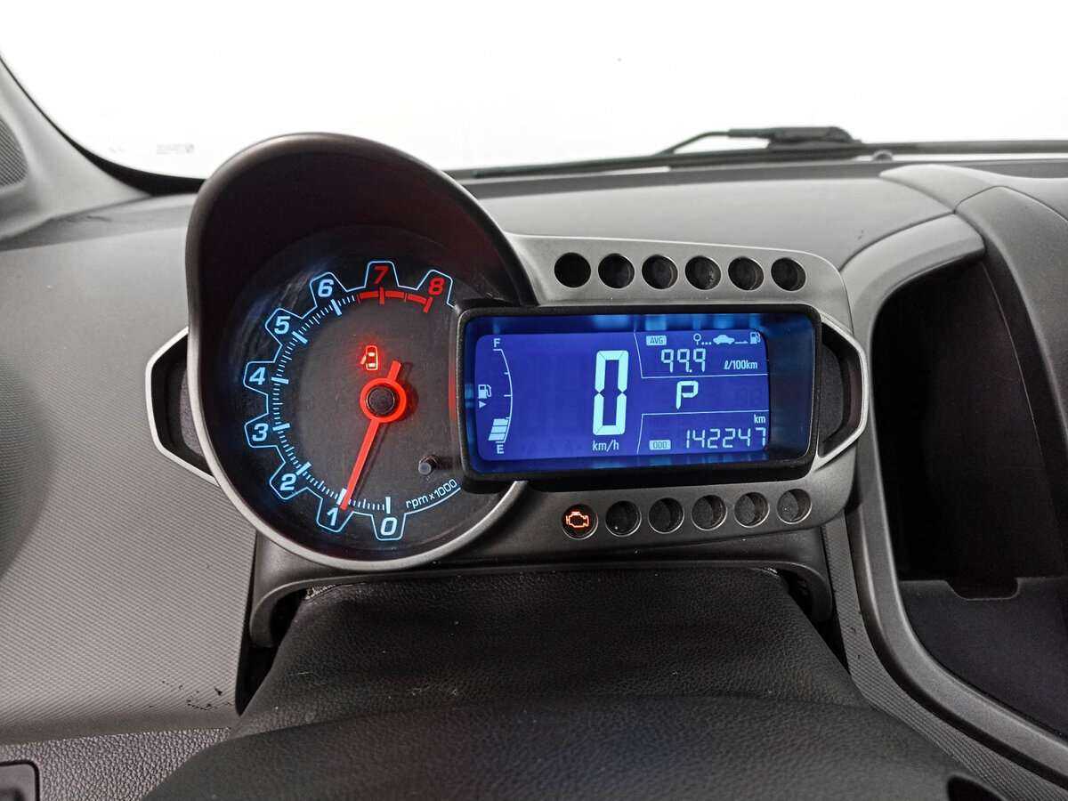 Chevrolet Aveo, 2013 - Фото №10