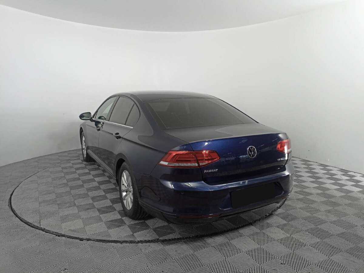 Volkswagen Passat, 2016 - Фото №6
