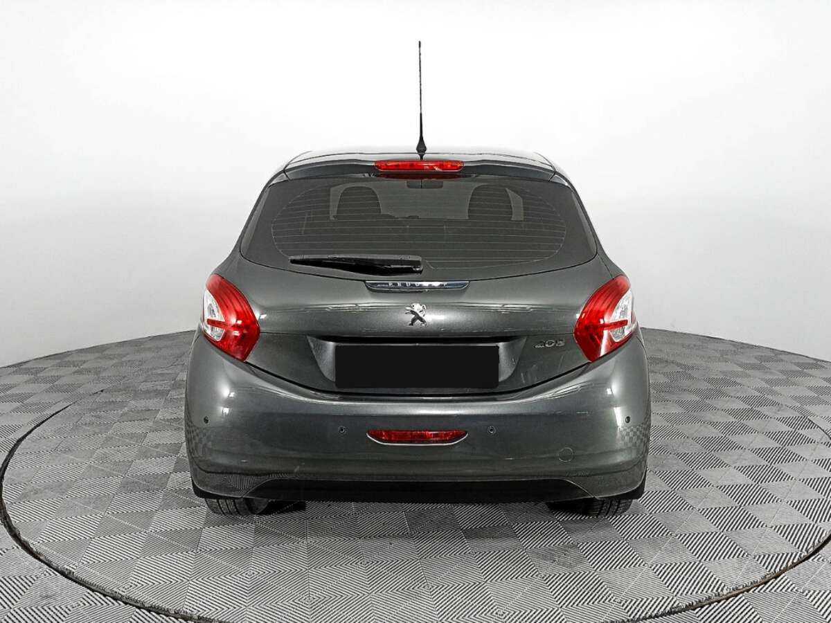 Peugeot 208, 2013 - Фото №5